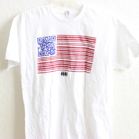 Bulk of T-Shirts - Picture 5 of 8